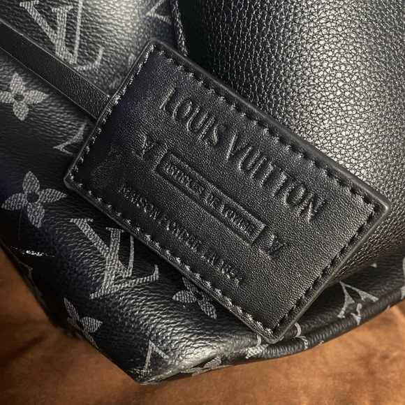 Black Louis Vuitton TakeOff Backpack - Picture 7 of 8
